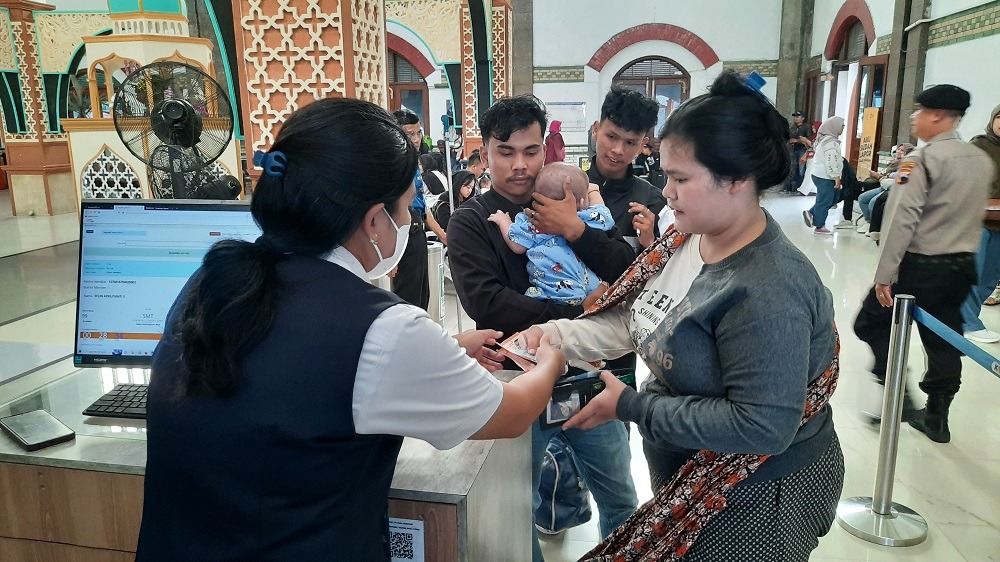2.862 Personel Dikerahkan KAI Daop 4 Semarang untuk Menjamin Keamanan Mudik Lebaran 2025