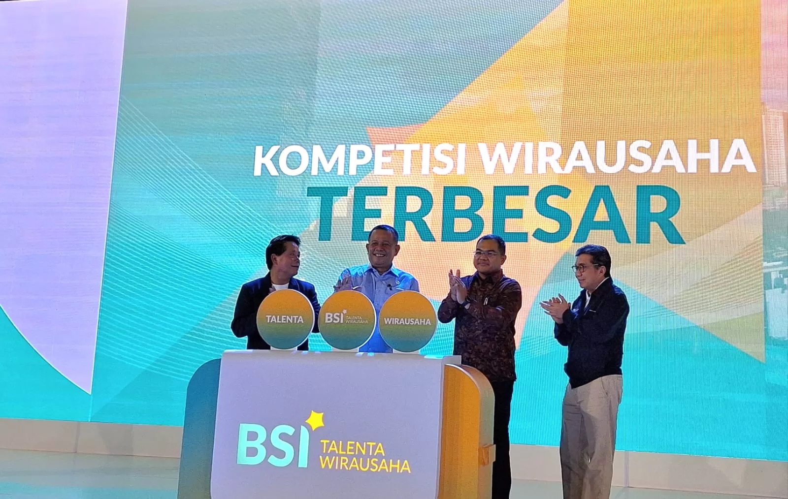 Talenta Wirausaha BSI Mendapatkan Penghargaan Berkat Inovasinya dalam Meningkatkan Kapasitas UMKM di Indonesia