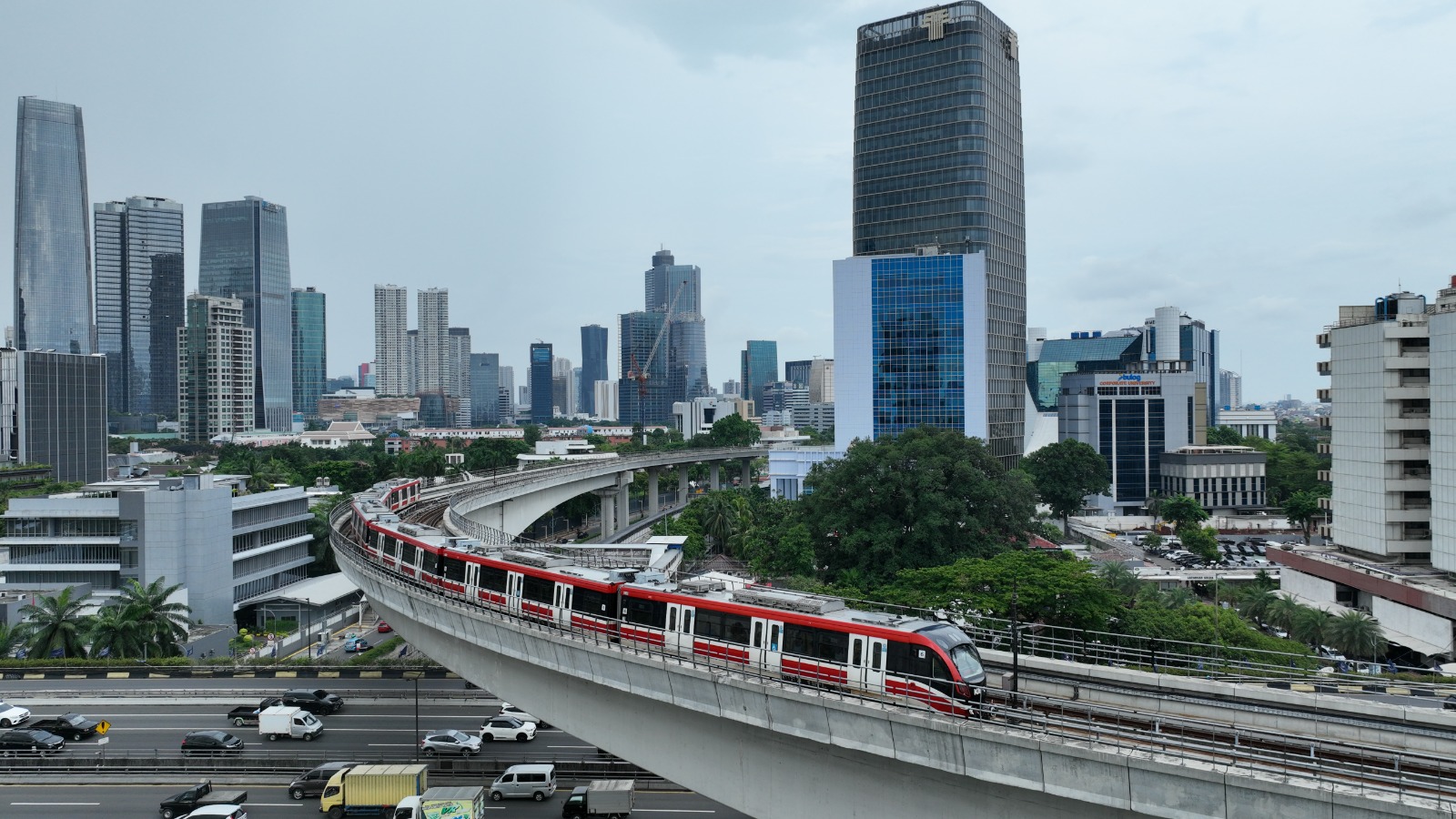 LRT Jabodebek: Moda Transportasi Masa Depan yang Mendukung Lingkungan